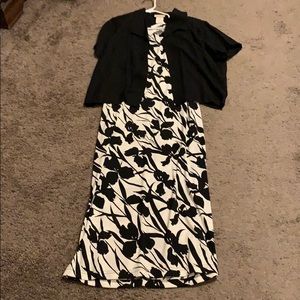 Long black and white dress